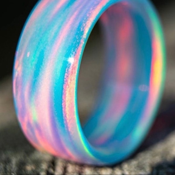 ❌SOLD ❌New Blue Cloud Fire Opal Handmade Band Ring for Necklace or Hand - Picture 7 of 15